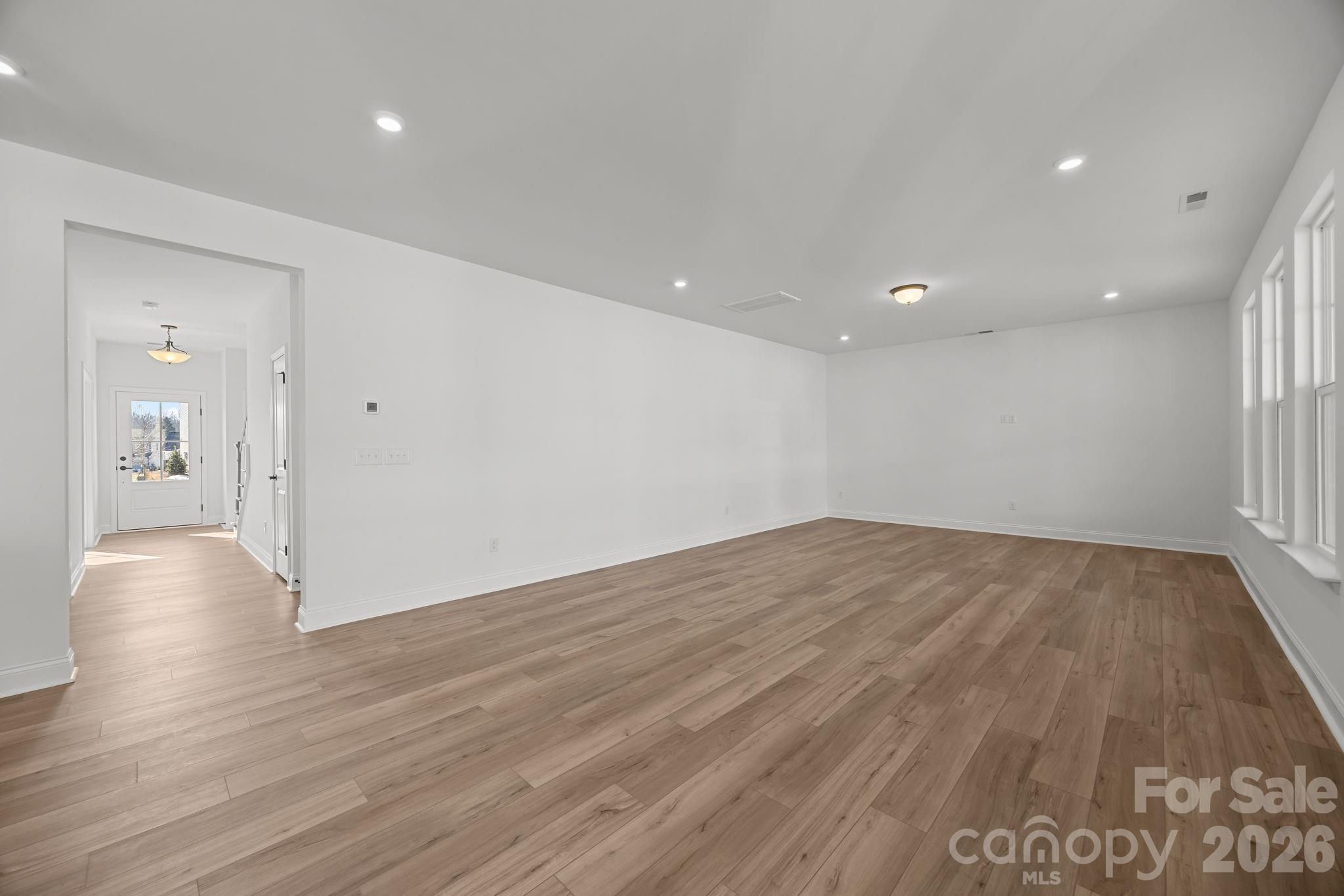 Lakeside Glen - Residential