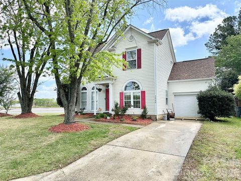 12548 Panthersville Drive Charlotte NC 28269