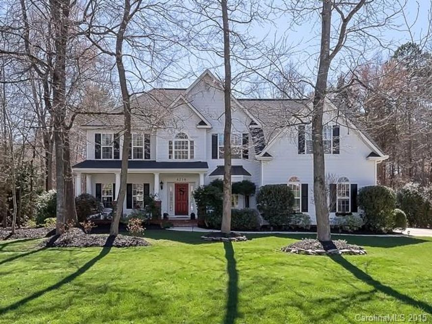 Beautiful w/ upgrades! 4 bed/3.5 baths. Inviting front porch, 2 story foyer & stairwell, open lvg & dining rooms that flow into an eat in "cooks" kitchen w/ an oversized kitchen island; solid surface & granite counter tops w/42" cabinets. Office w/ french doors. Laundry & 1/2 bath off garage. Huge family rm w/ back stairwell. Mstr bd w/ upgraded mstr bath. 2 beds w/ jack & jill bath. 4th bed w/private bath. 0.74 acre wooded/private backyd backs up to 23 acre comm. area; Pool/Trails/Hme Warranty