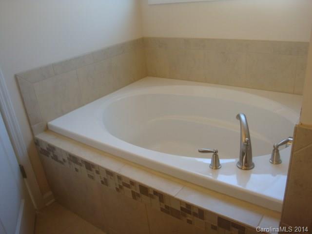 Waterford Glen - Residential