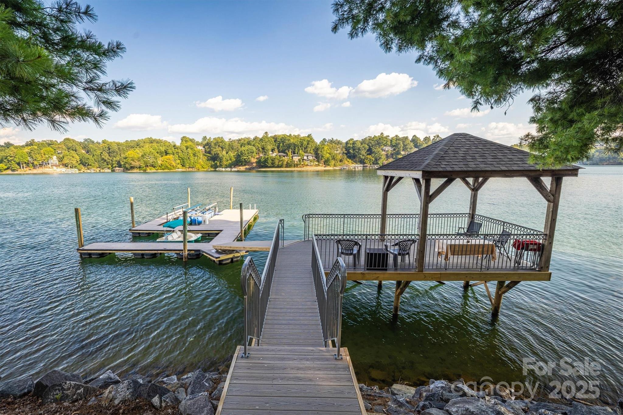 1831 Sandy Cove Drive