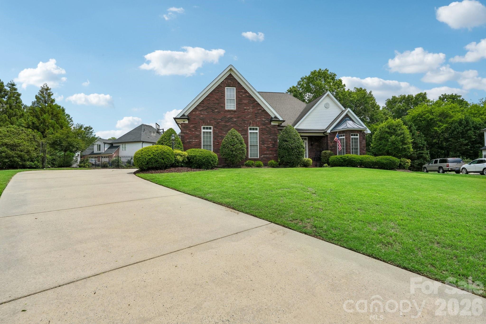 8576 Cabot Court