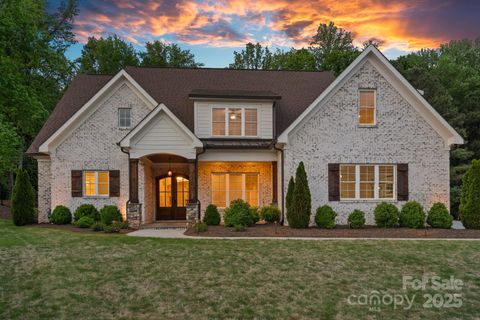 2309 Ethan Way Weddington NC 28104