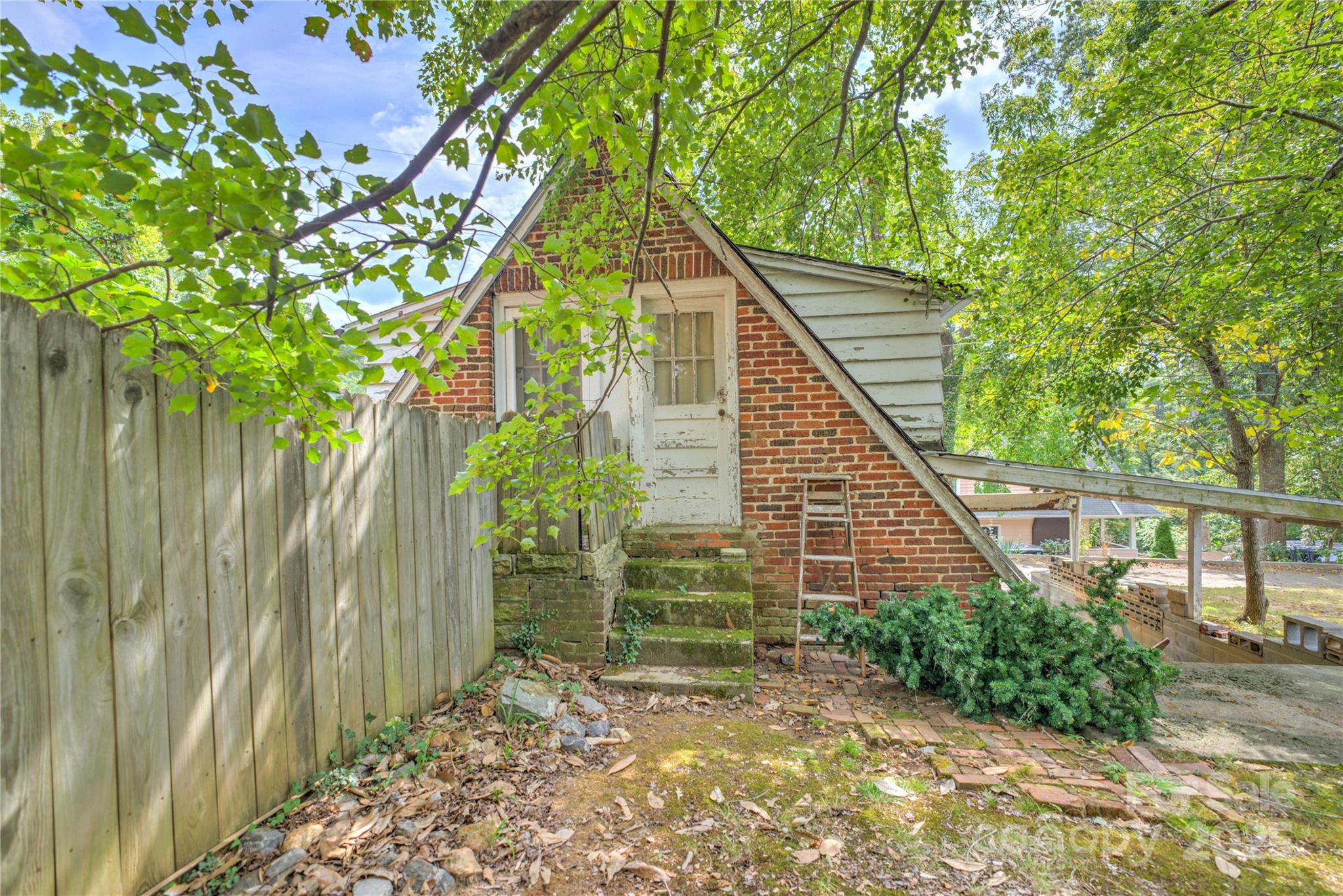 Kenilworth - Residential