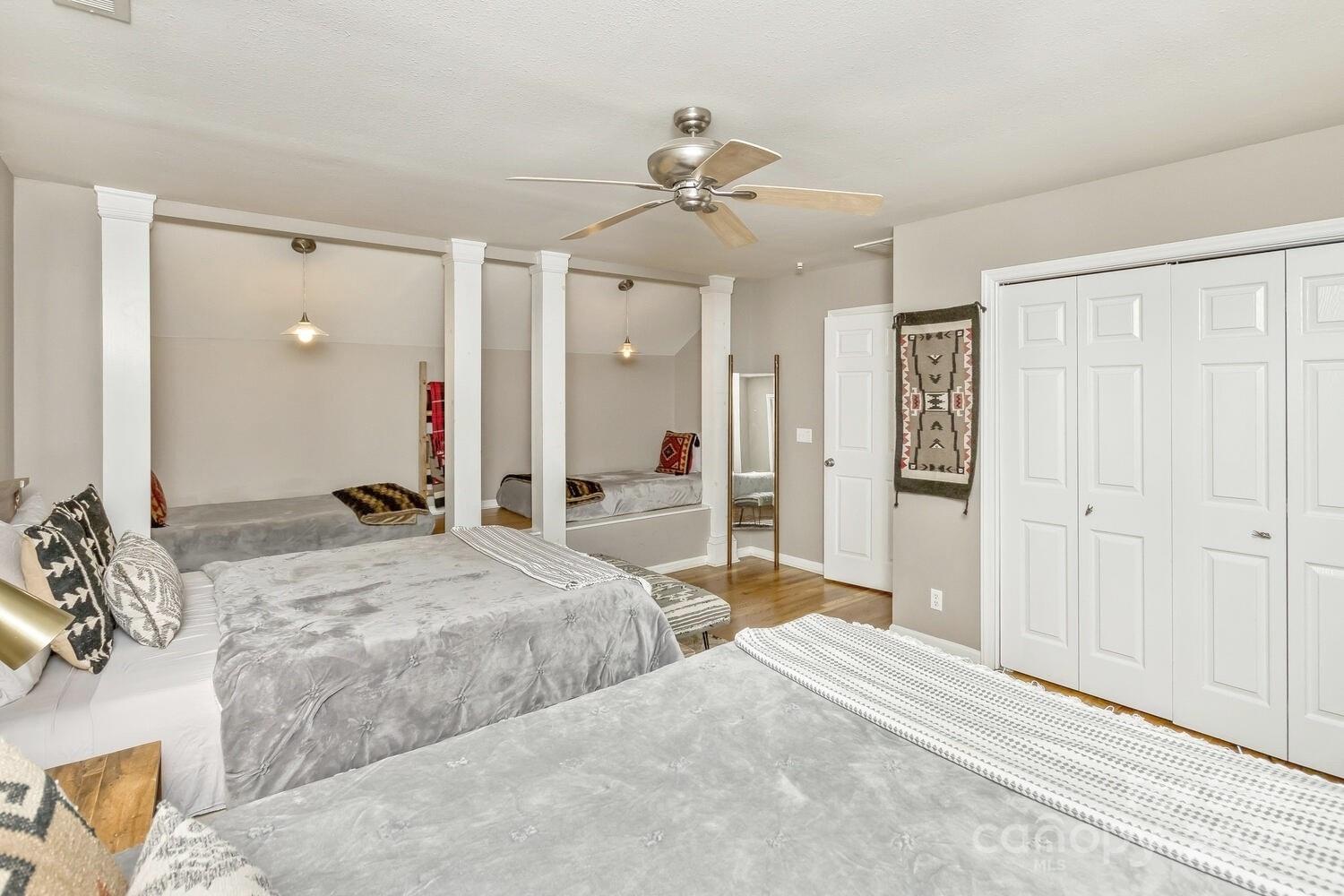 Mountain View Estates - Residential