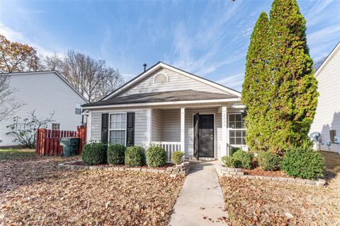 Photo of 2824 Trestle Court SW, Concord, NC 28025 (MLS # 4325688)
