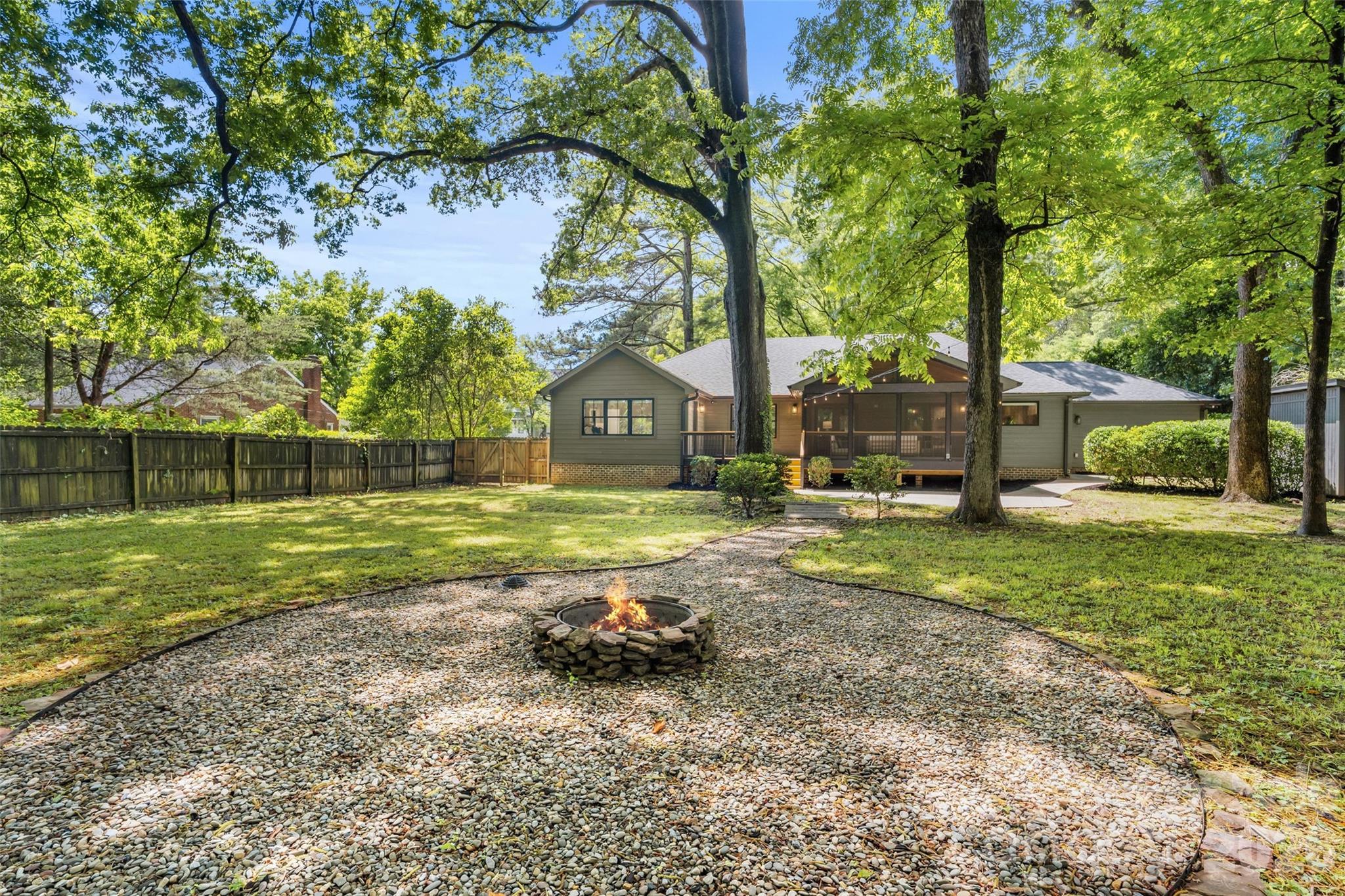 Commonwealth Park - Residential