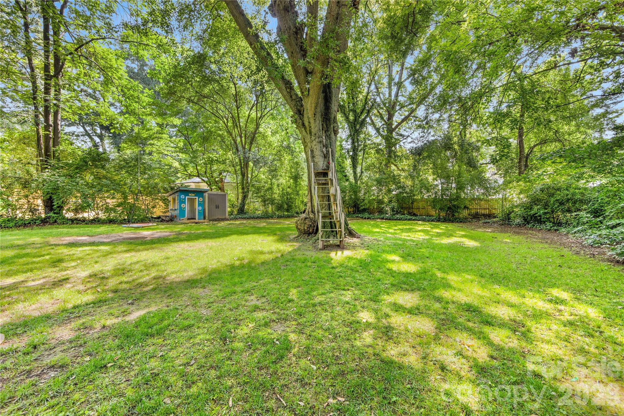 Amity Gardens - Residential