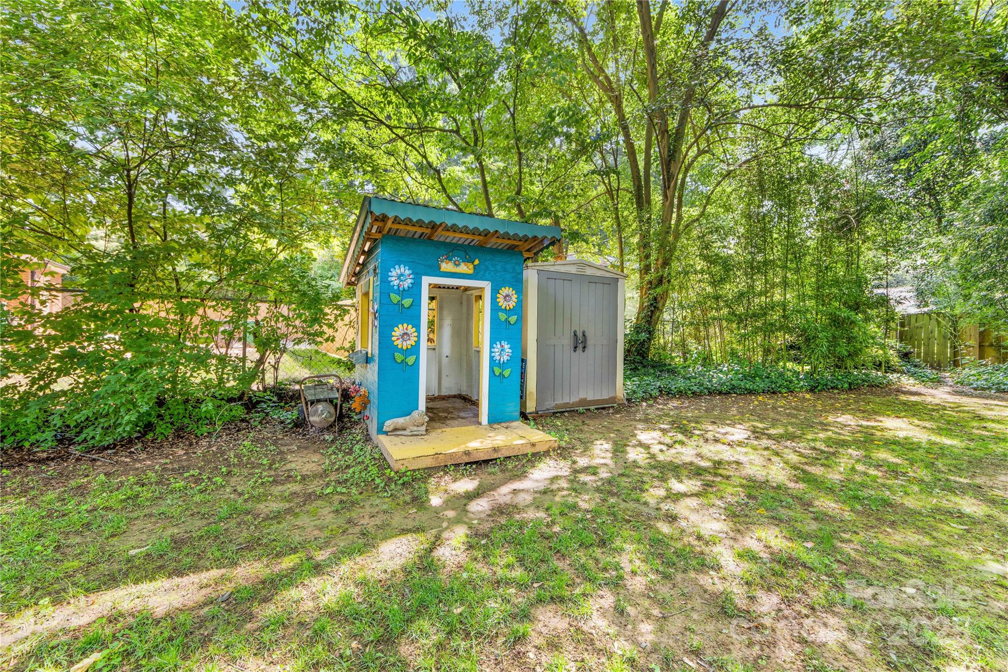 Amity Gardens - Residential