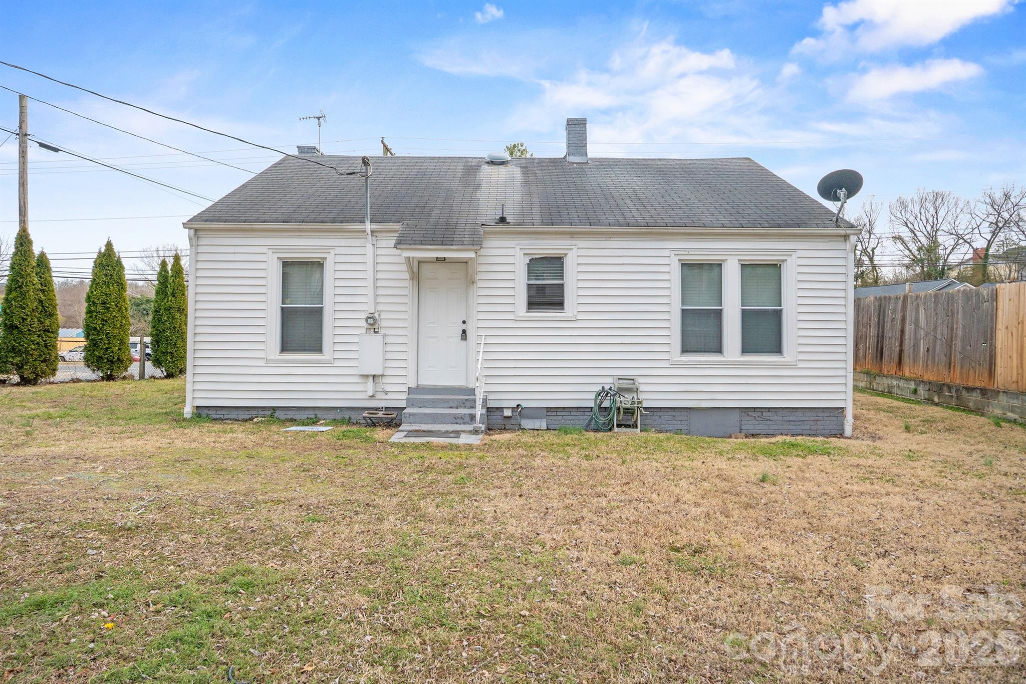 247 Cabarrus Avenue E