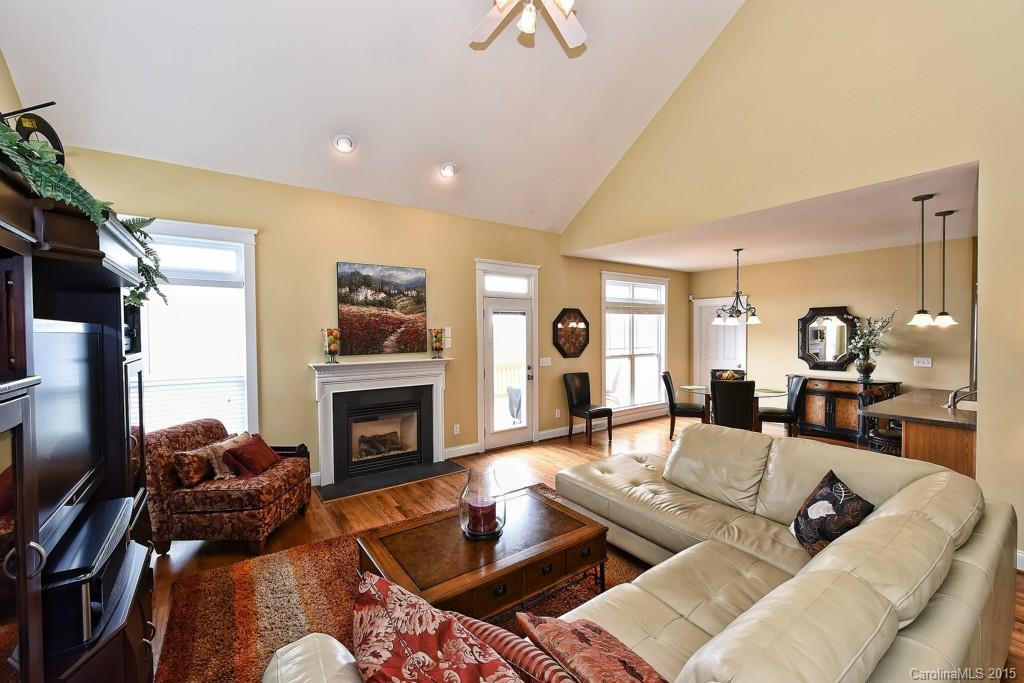 Lake Shore - Residential