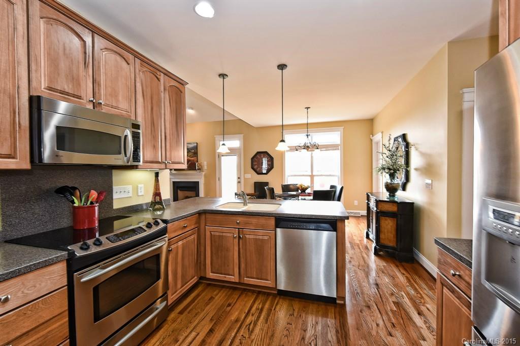 Lake Shore - Residential