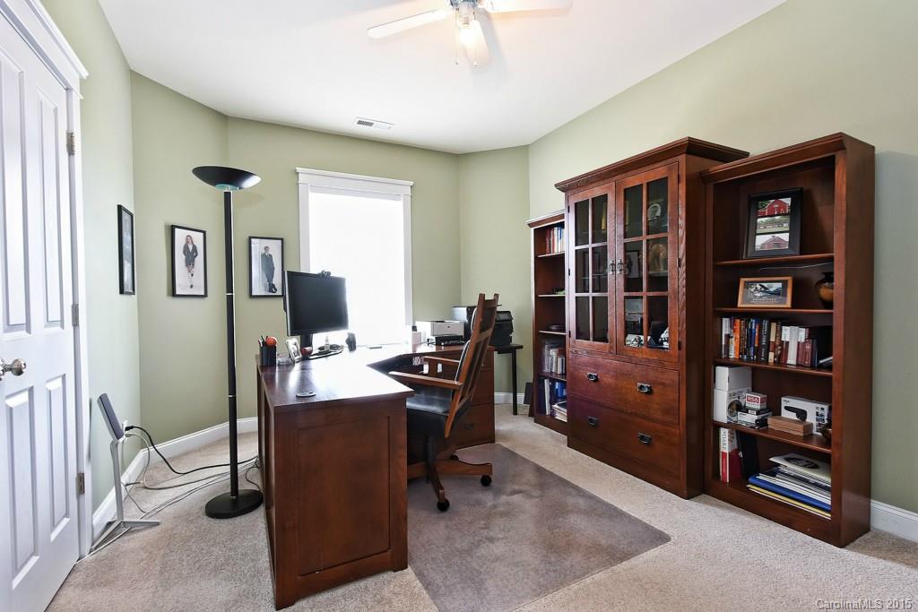 Lake Shore - Residential