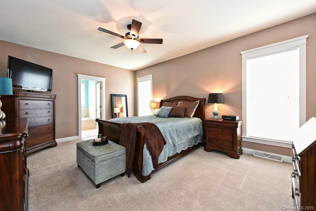 Lake Shore - Residential