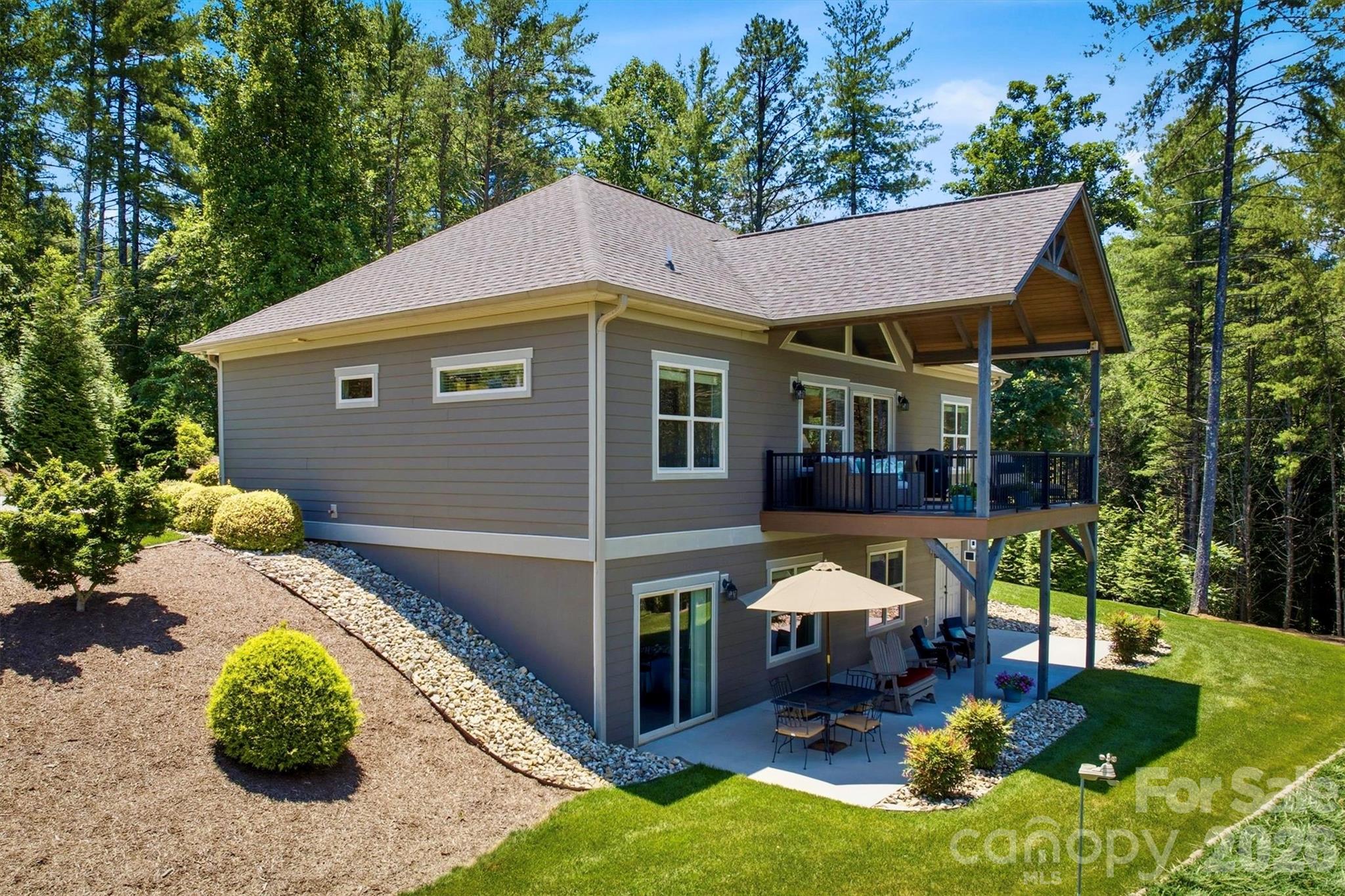 5515 Cedar Cove Way
