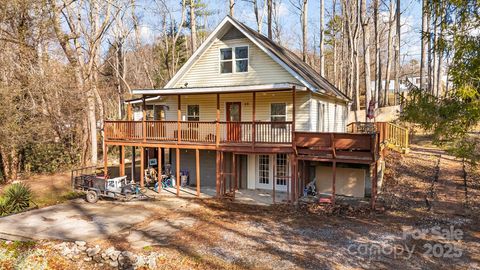 Photo of 59 Rollins Street, Hendersonville, NC 28792 (MLS # 4212527)