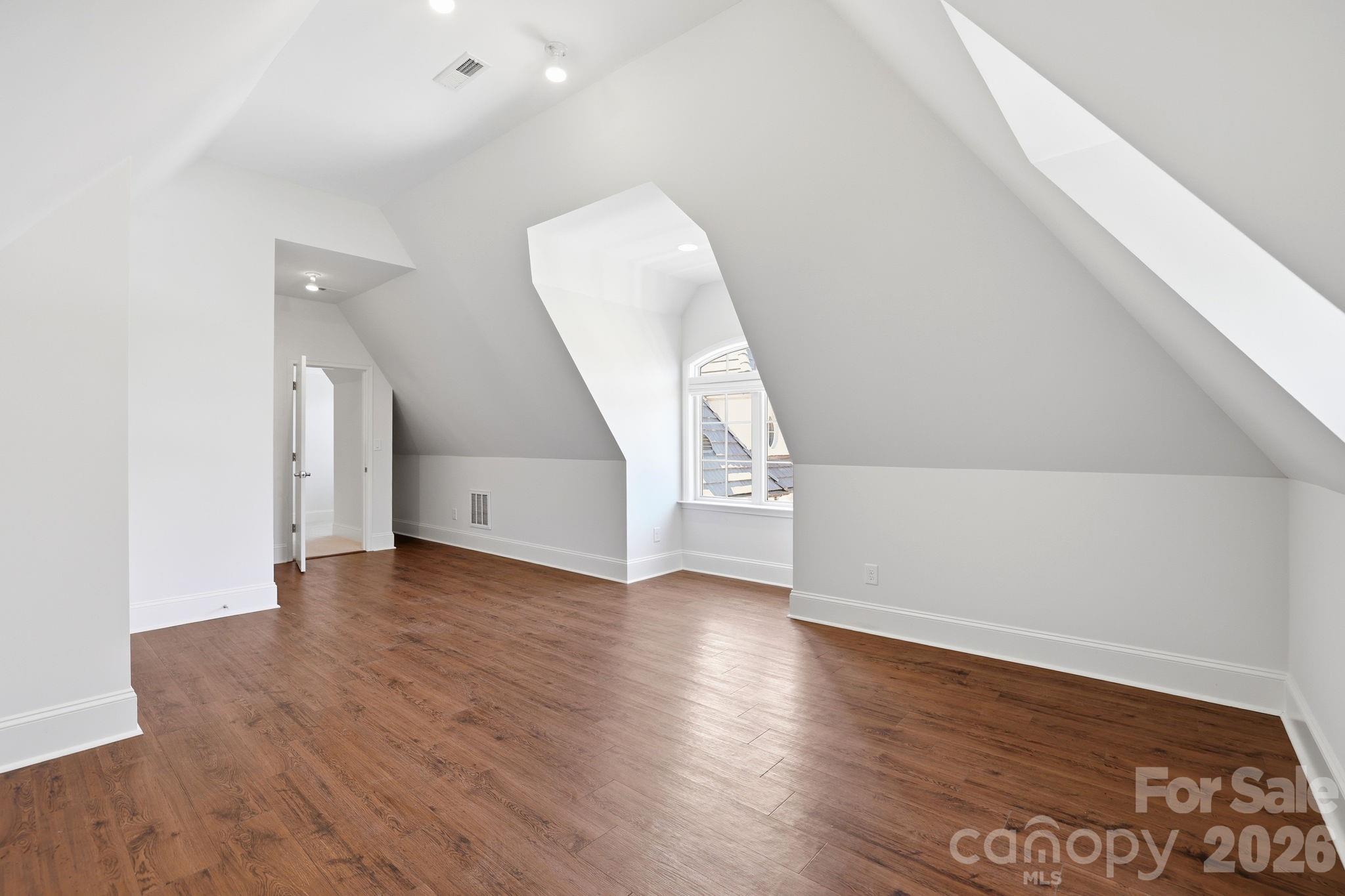 Longview - Residential