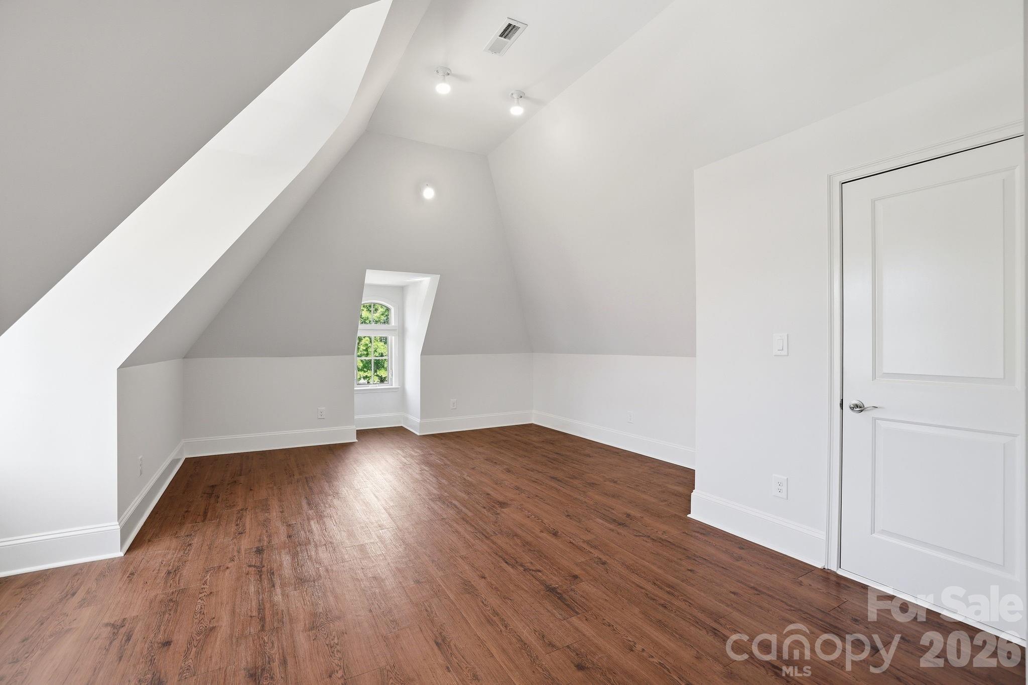 Longview - Residential