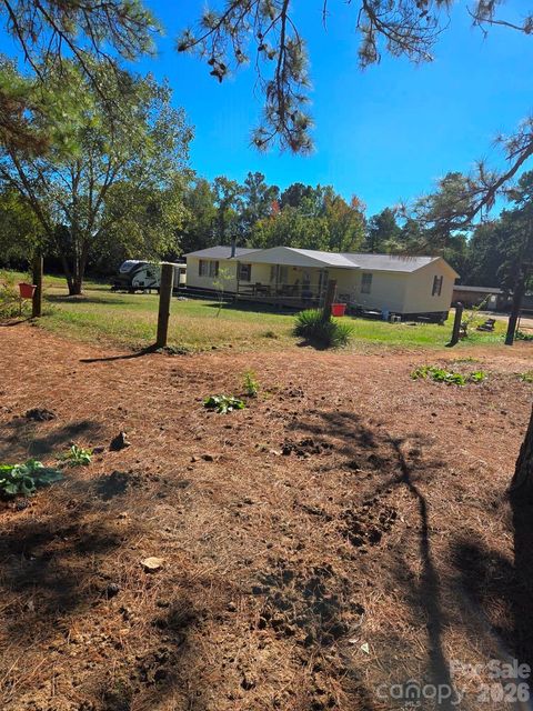 1718 Measmer Street Kannapolis NC 28081