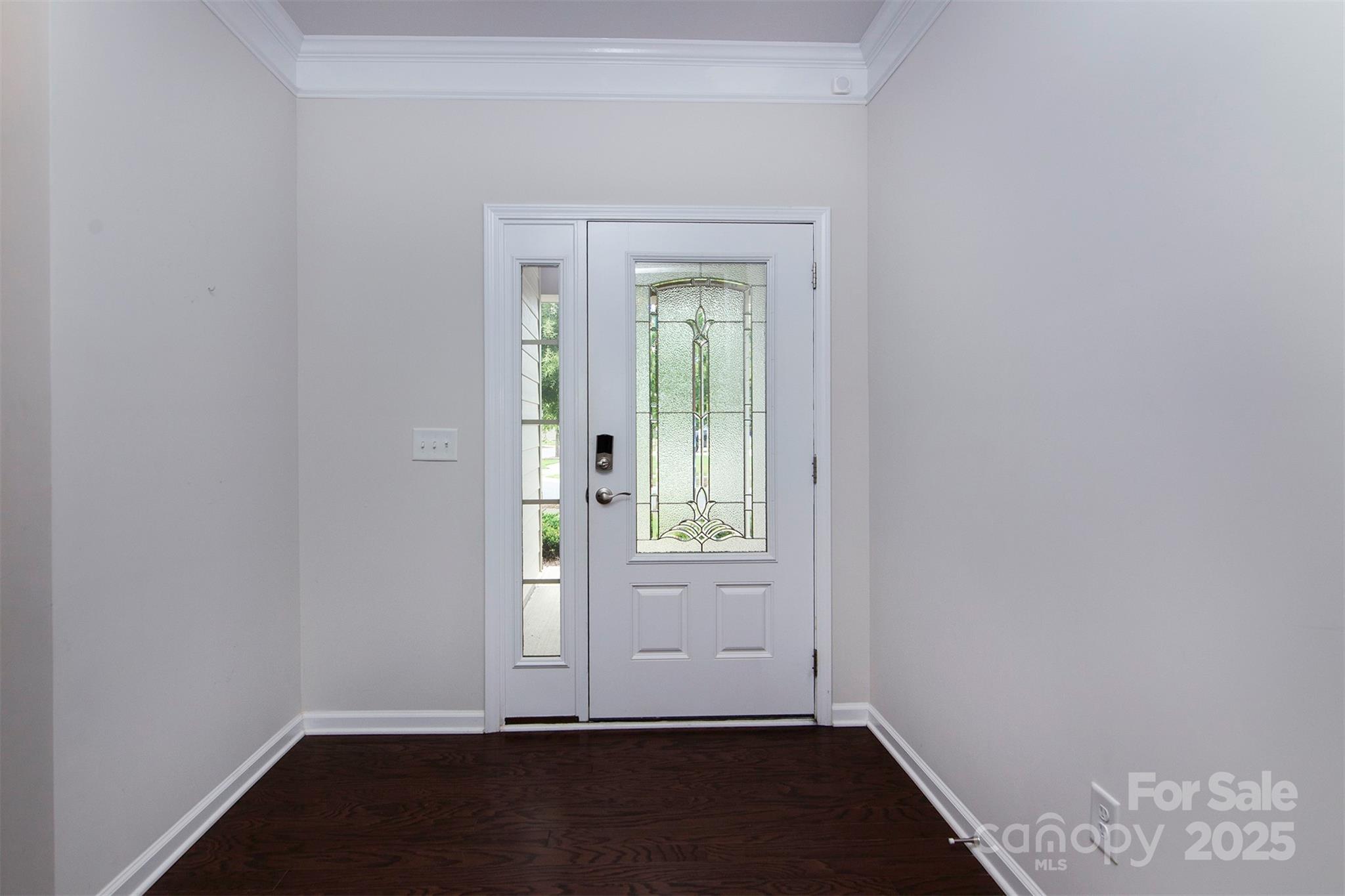524 Ernst Point