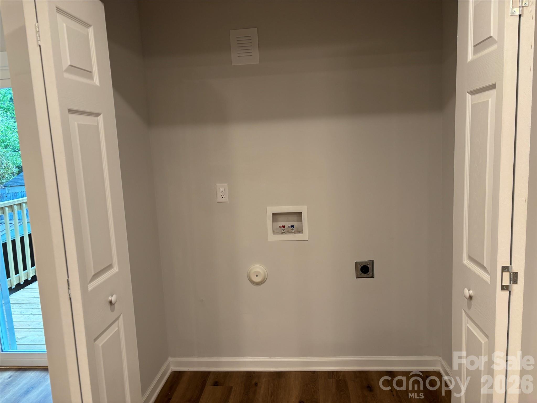 Rolling Hills Place - Residential