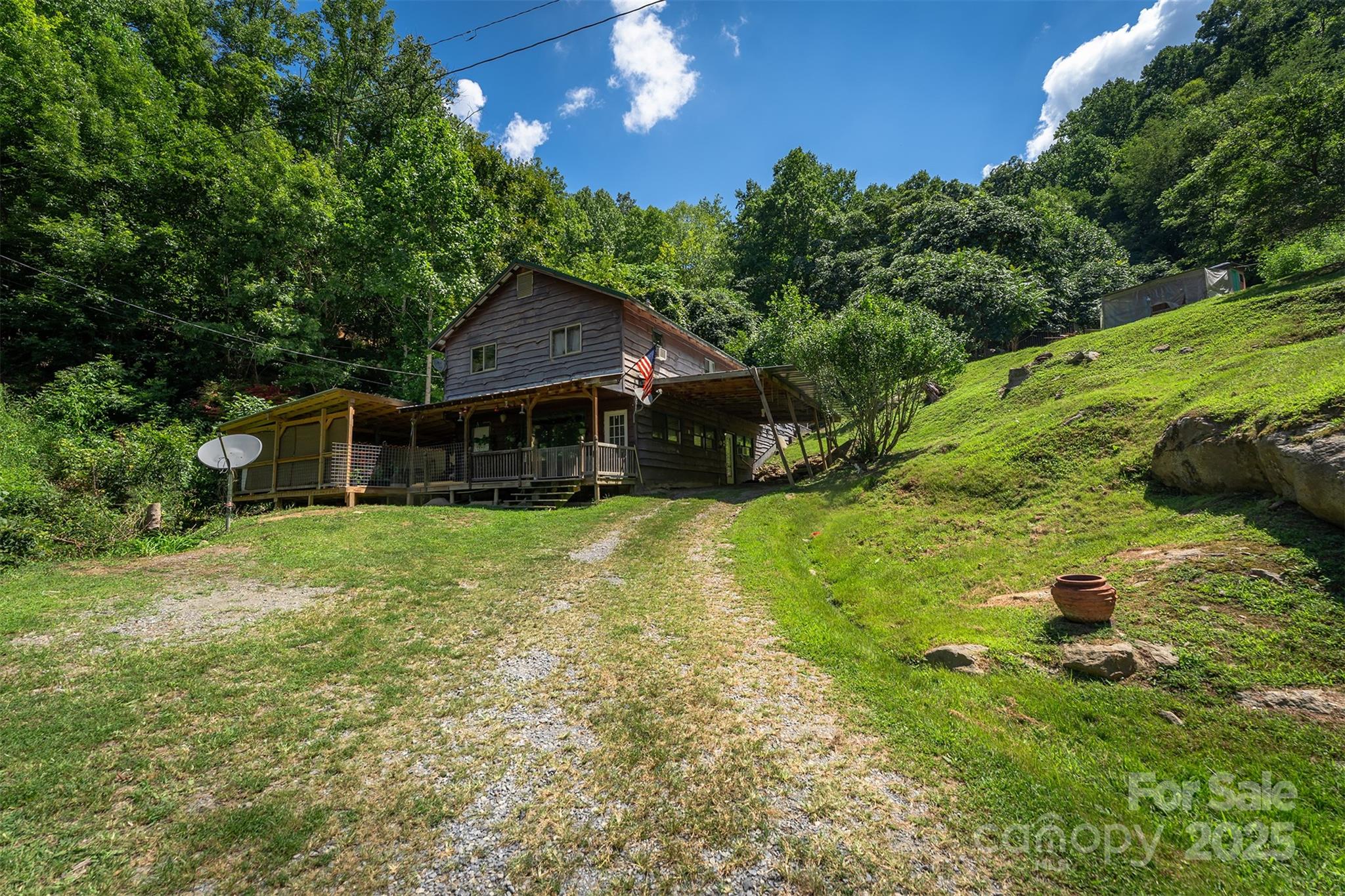1145 Woolyshot Branch Road
