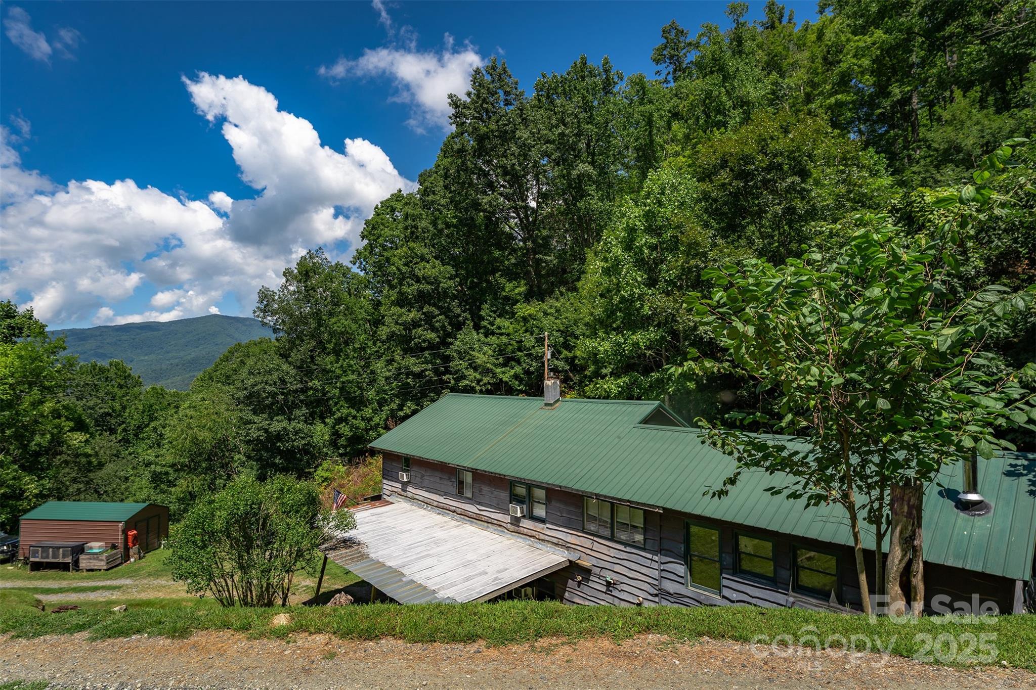 1145 Woolyshot Branch Road