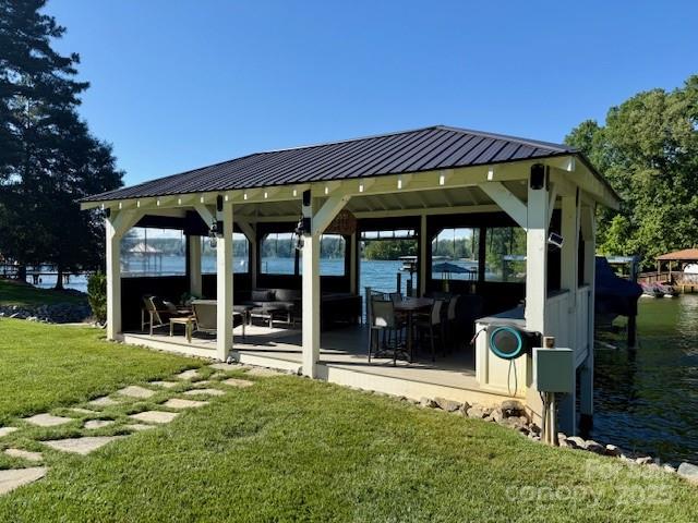 108 Balmoral Drive