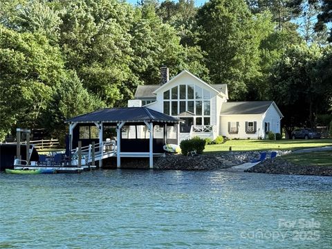 108 Balmoral Drive Mooresville NC 28117