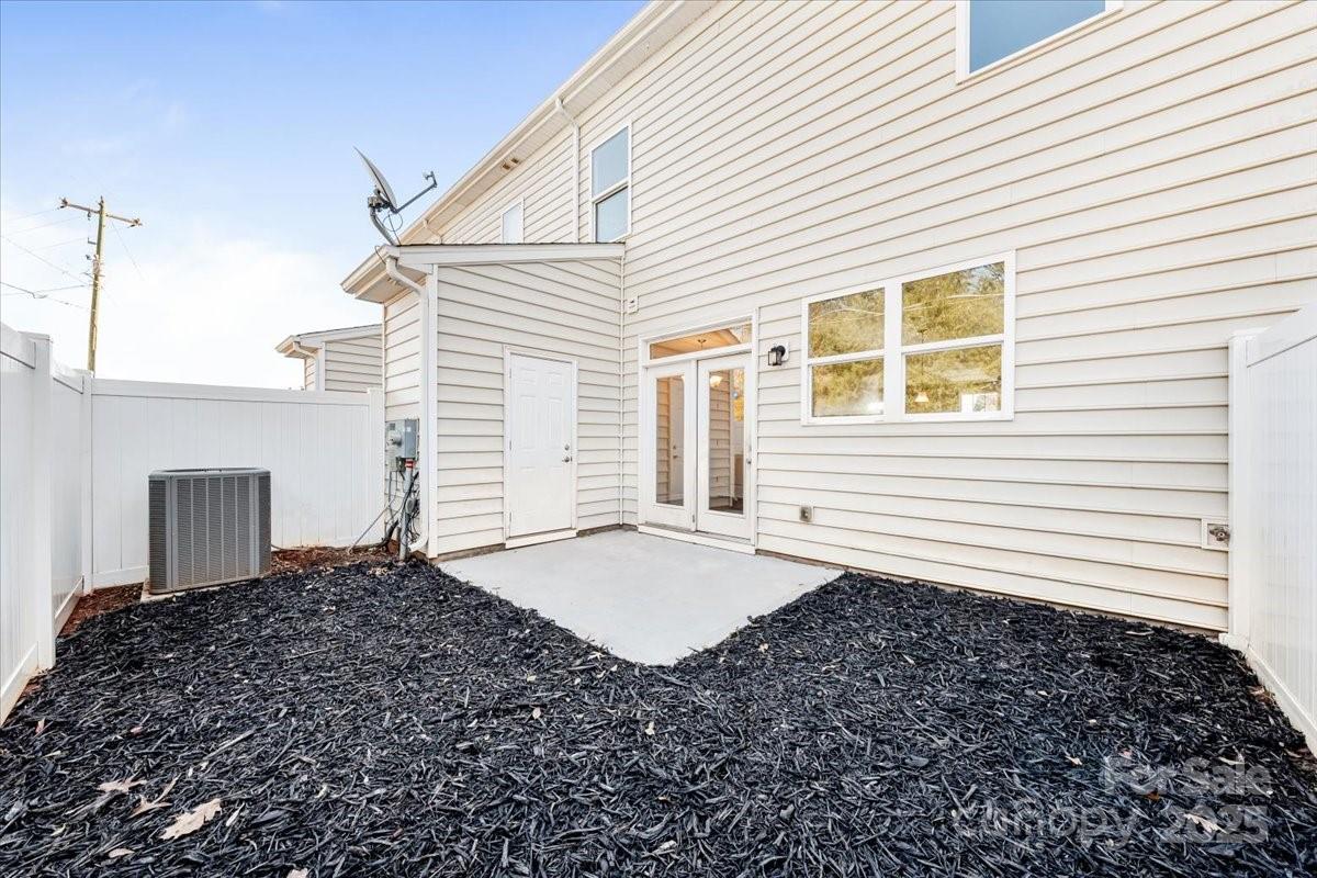 Waters Edge - Residential