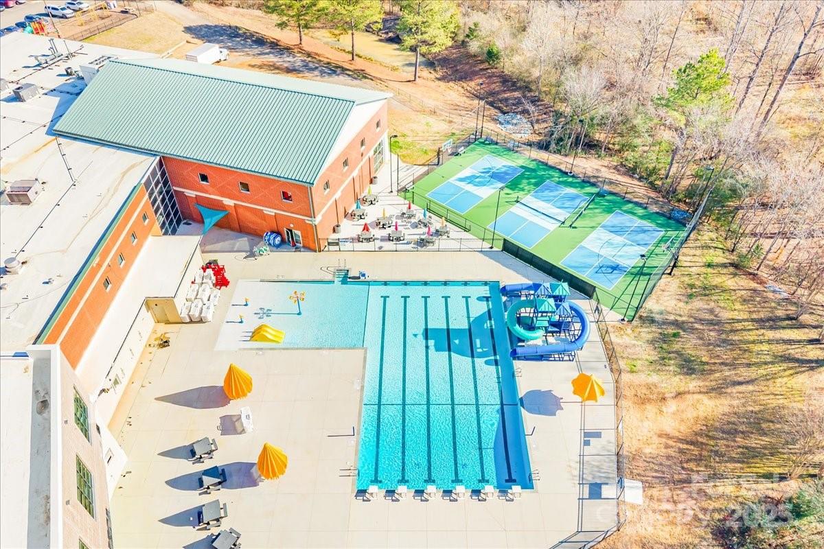 Waters Edge - Residential