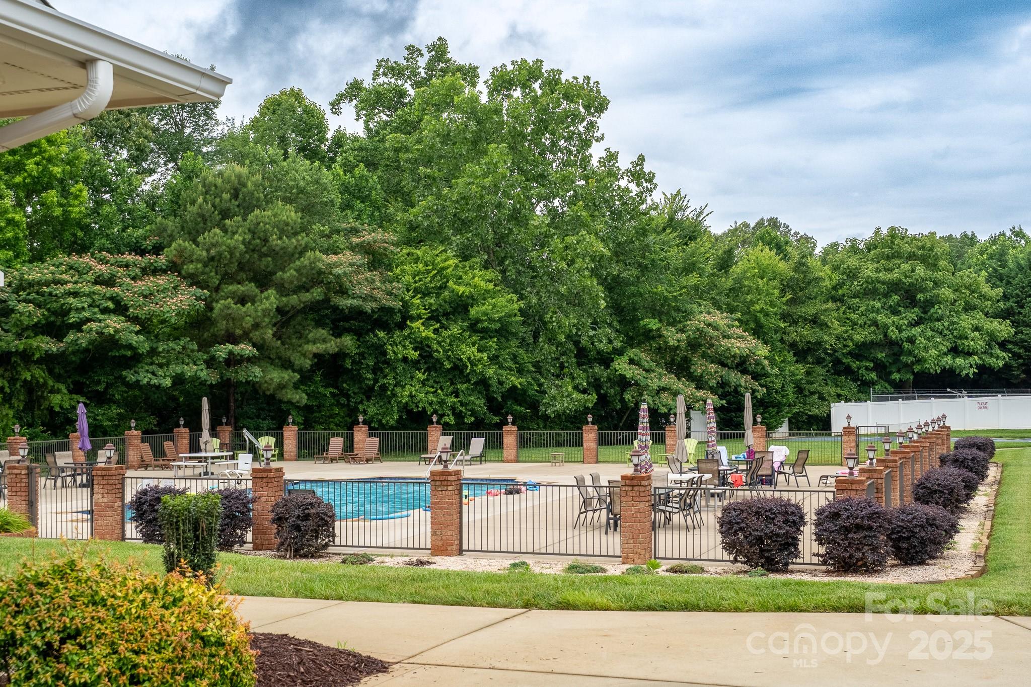 3 Cherry Way - Residential