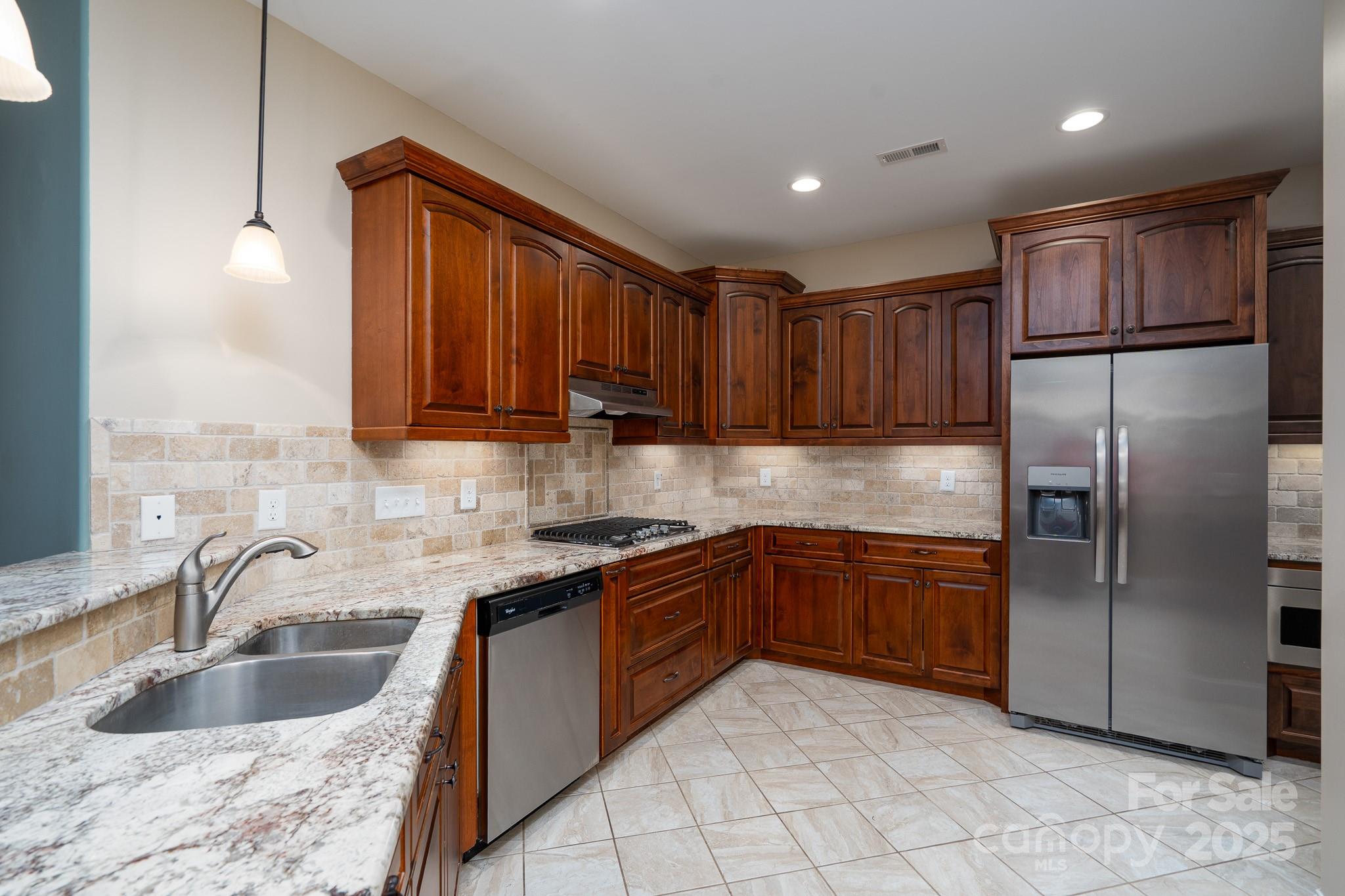 3 Cherry Way - Residential