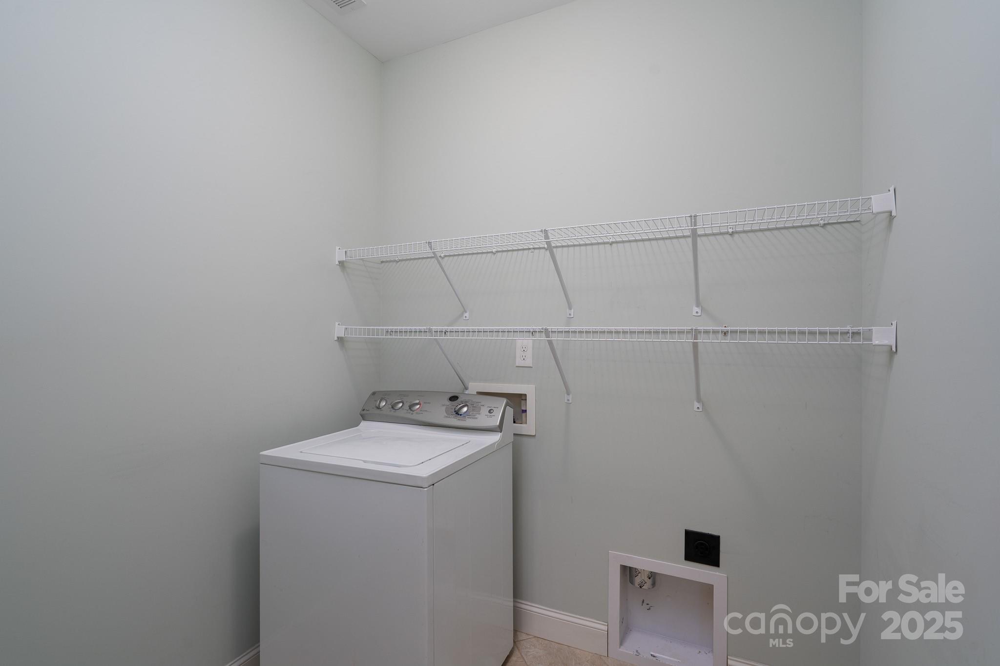 3 Cherry Way - Residential