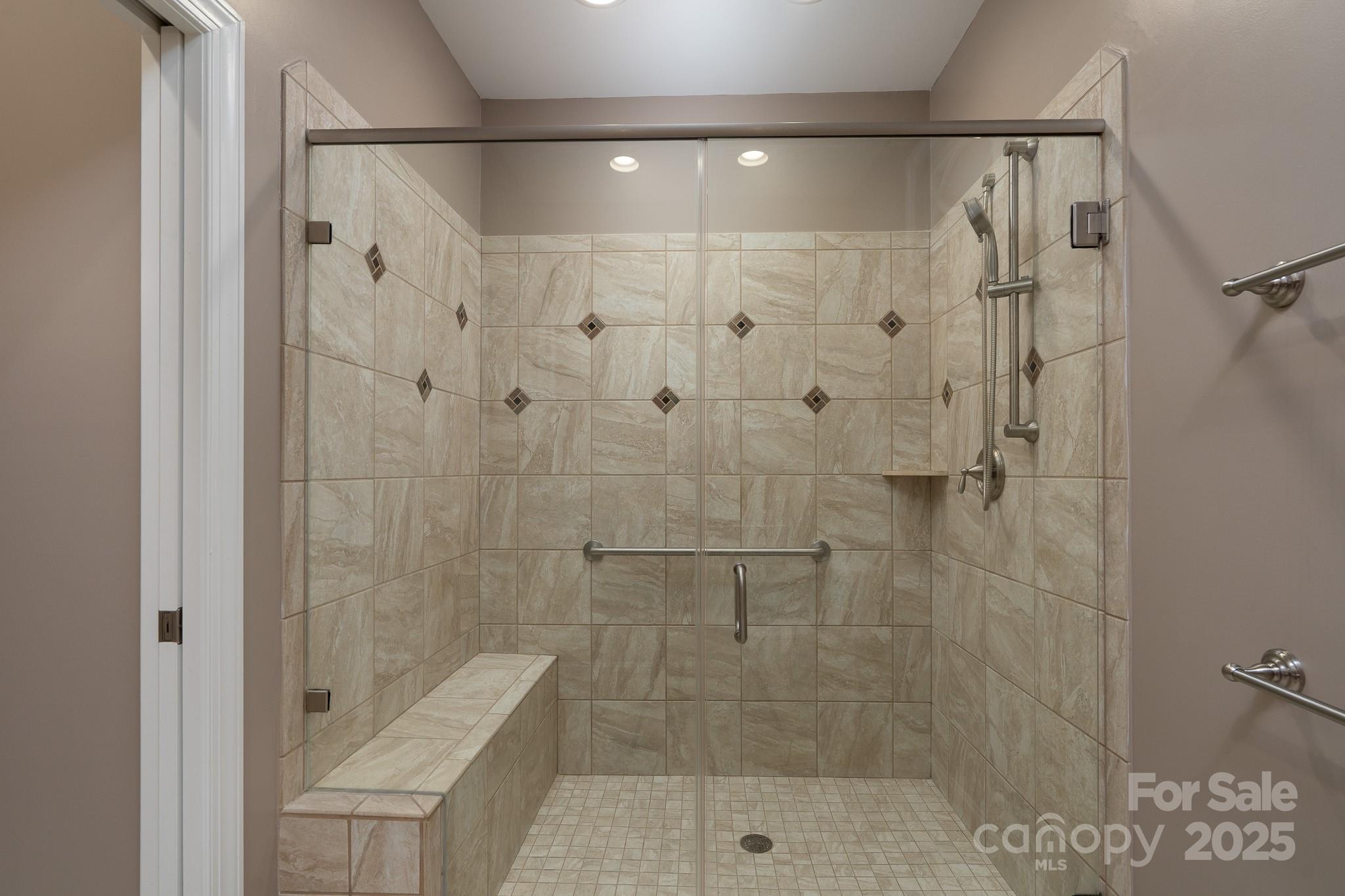 3 Cherry Way - Residential