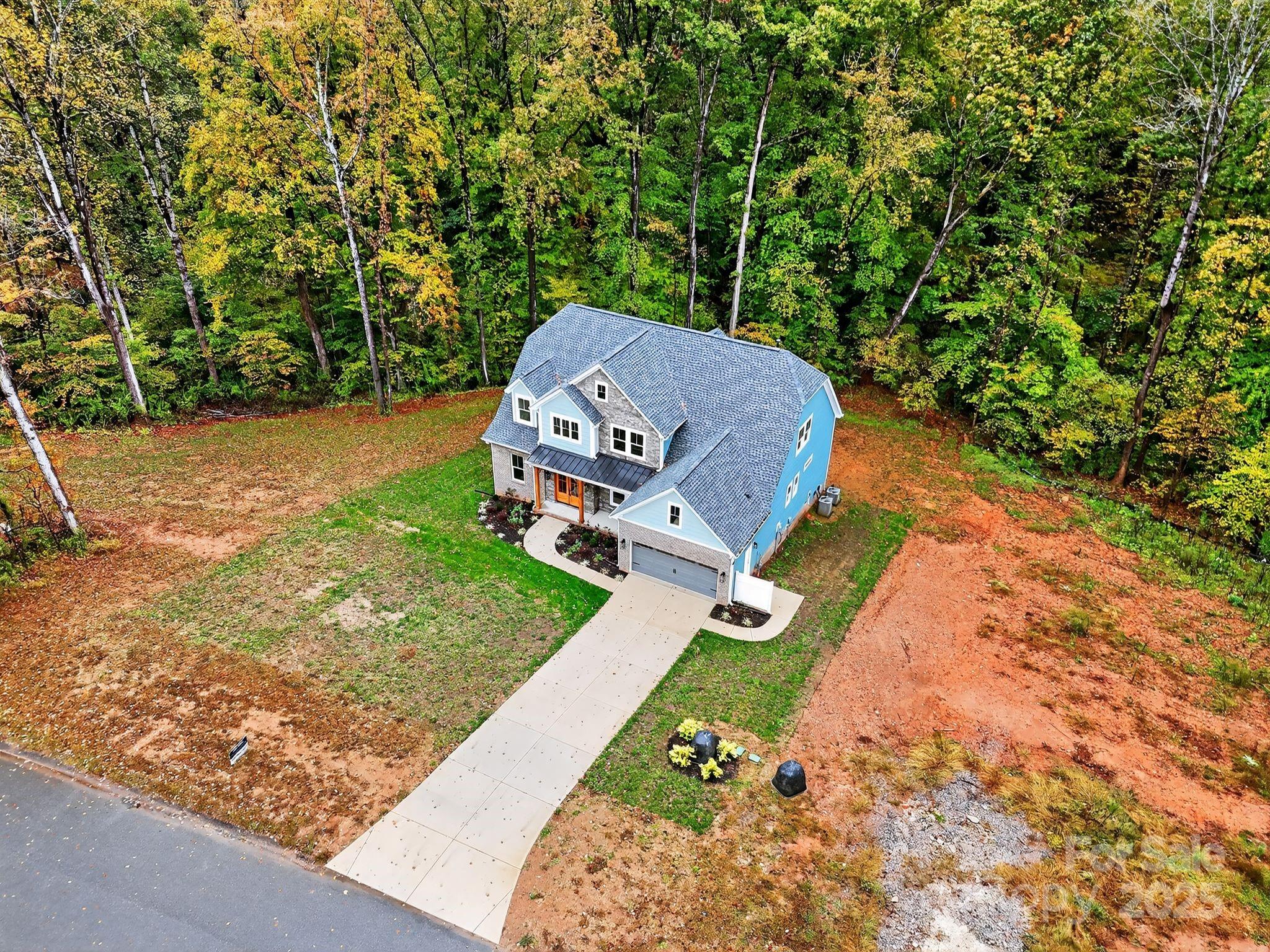 1250 Hunting Ridge Drive