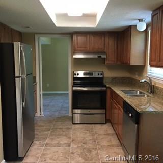 Morris Farms - Residential Lease