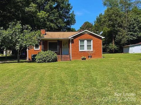 Photo of 1838 Waxhaw Indian Trail Road, Indian Trail, NC 28079 (MLS # 4310115)