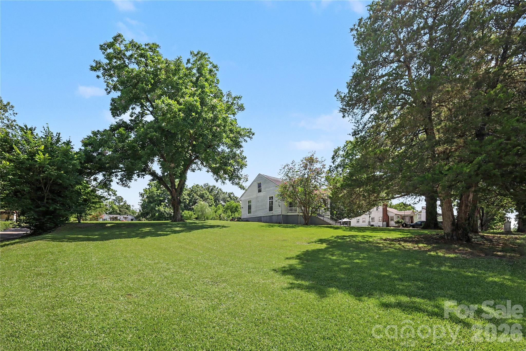 159 E Lacy Street