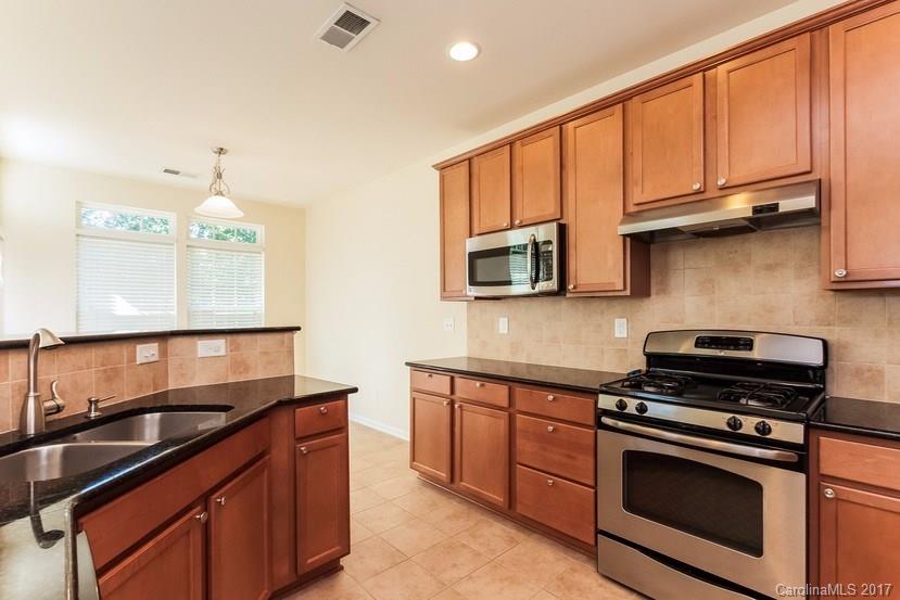 Amber Leigh - Residential Lease