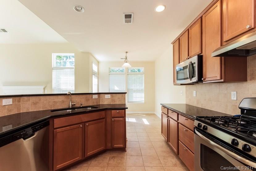 Amber Leigh - Residential Lease