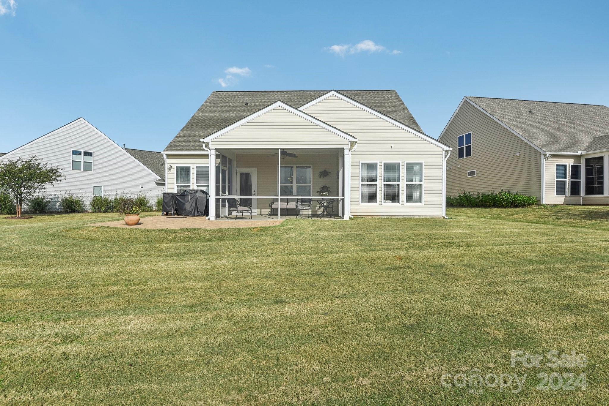 Sun City Carolina Lakes - Residential