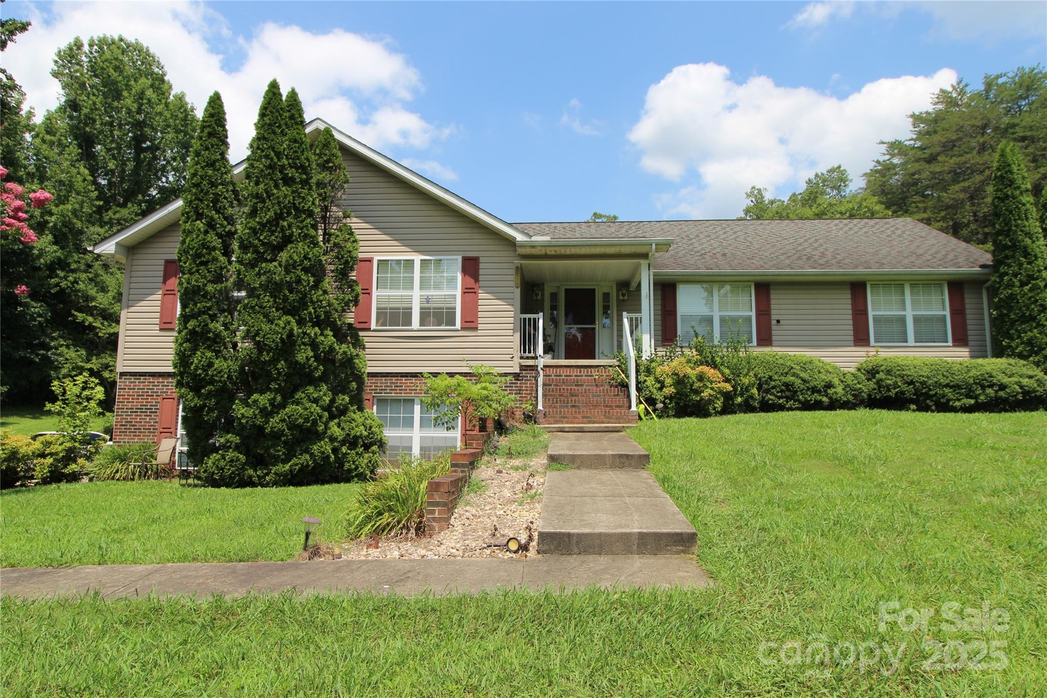 1477 Taylorsville Road SE