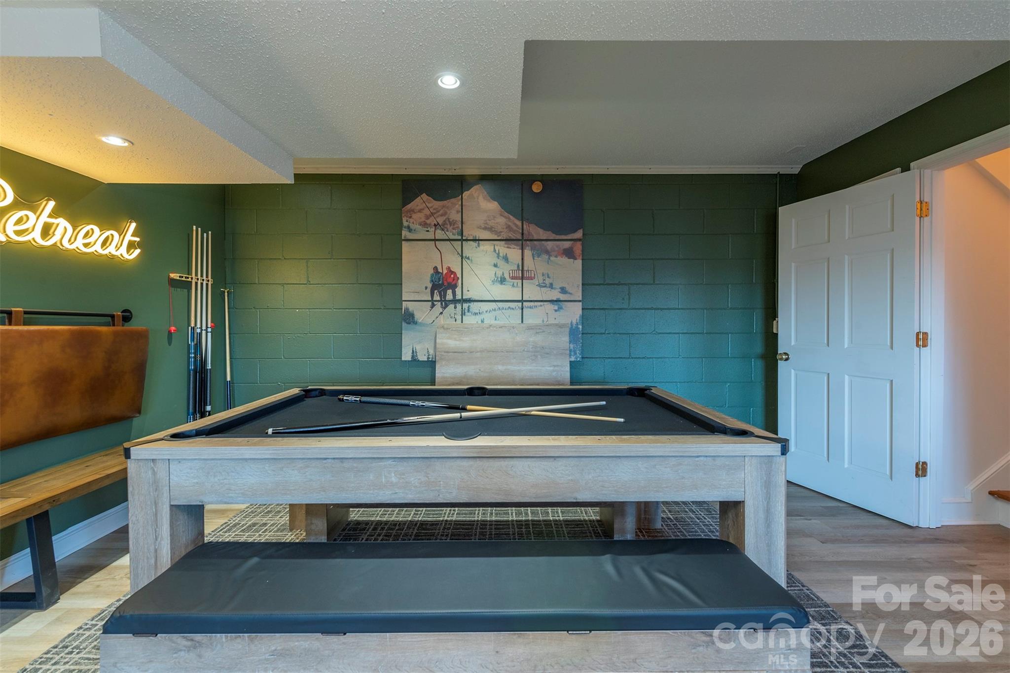 Wolf Laurel - Residential