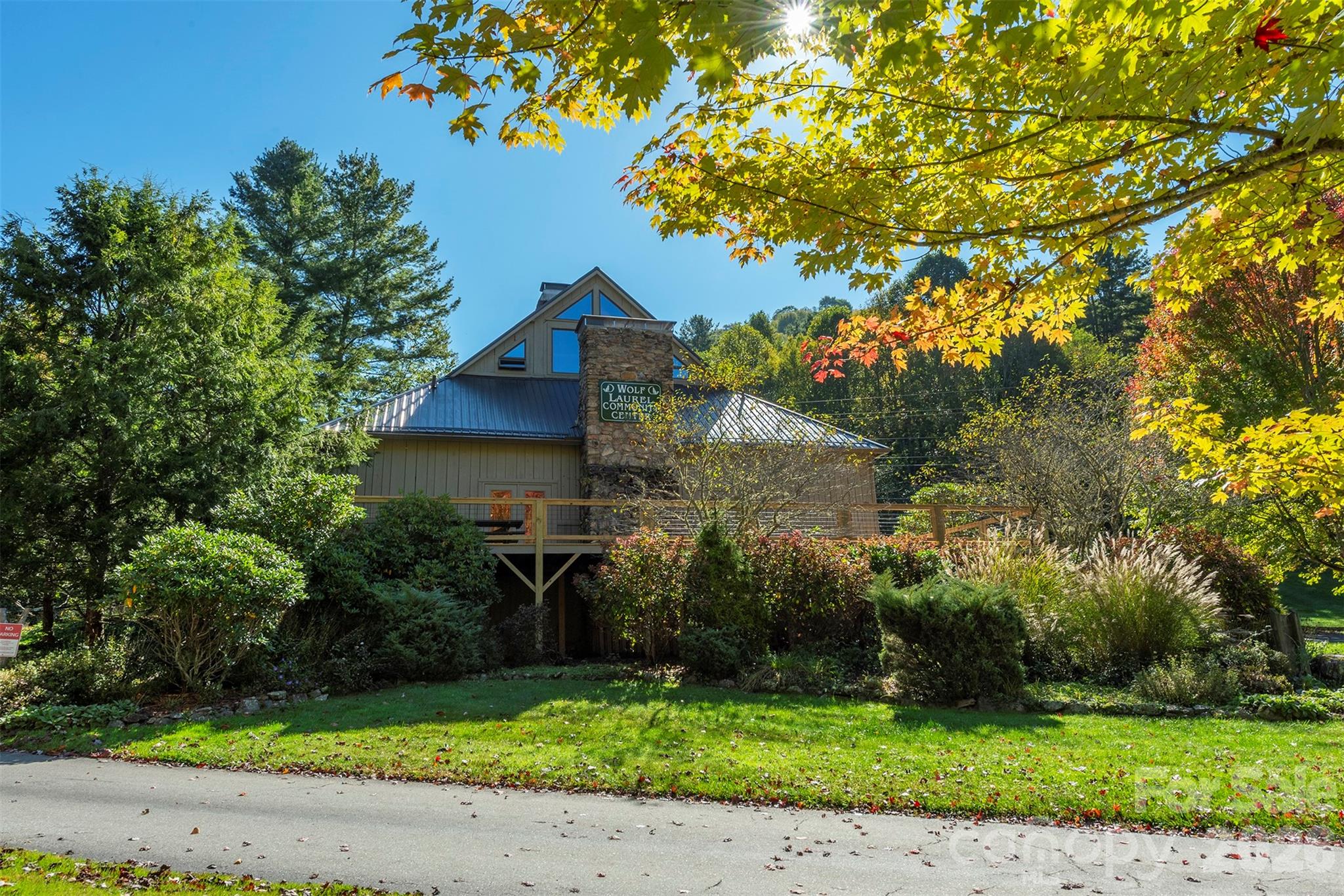 Wolf Laurel - Residential