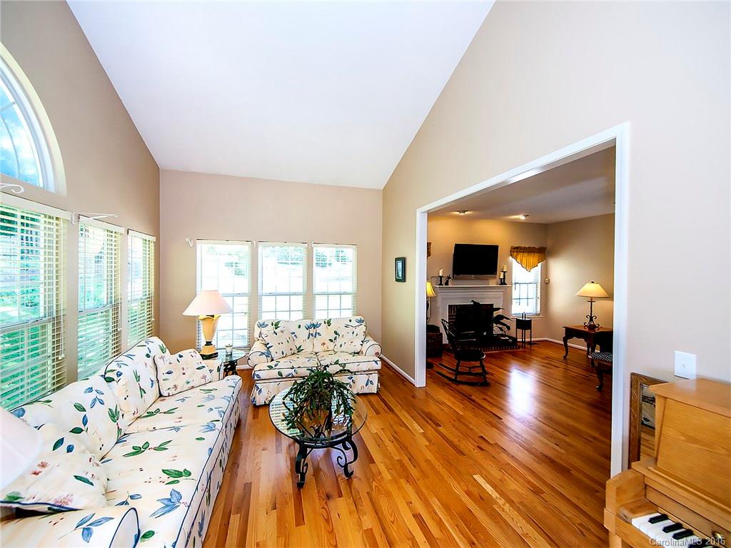 Knightsbridge - Residential