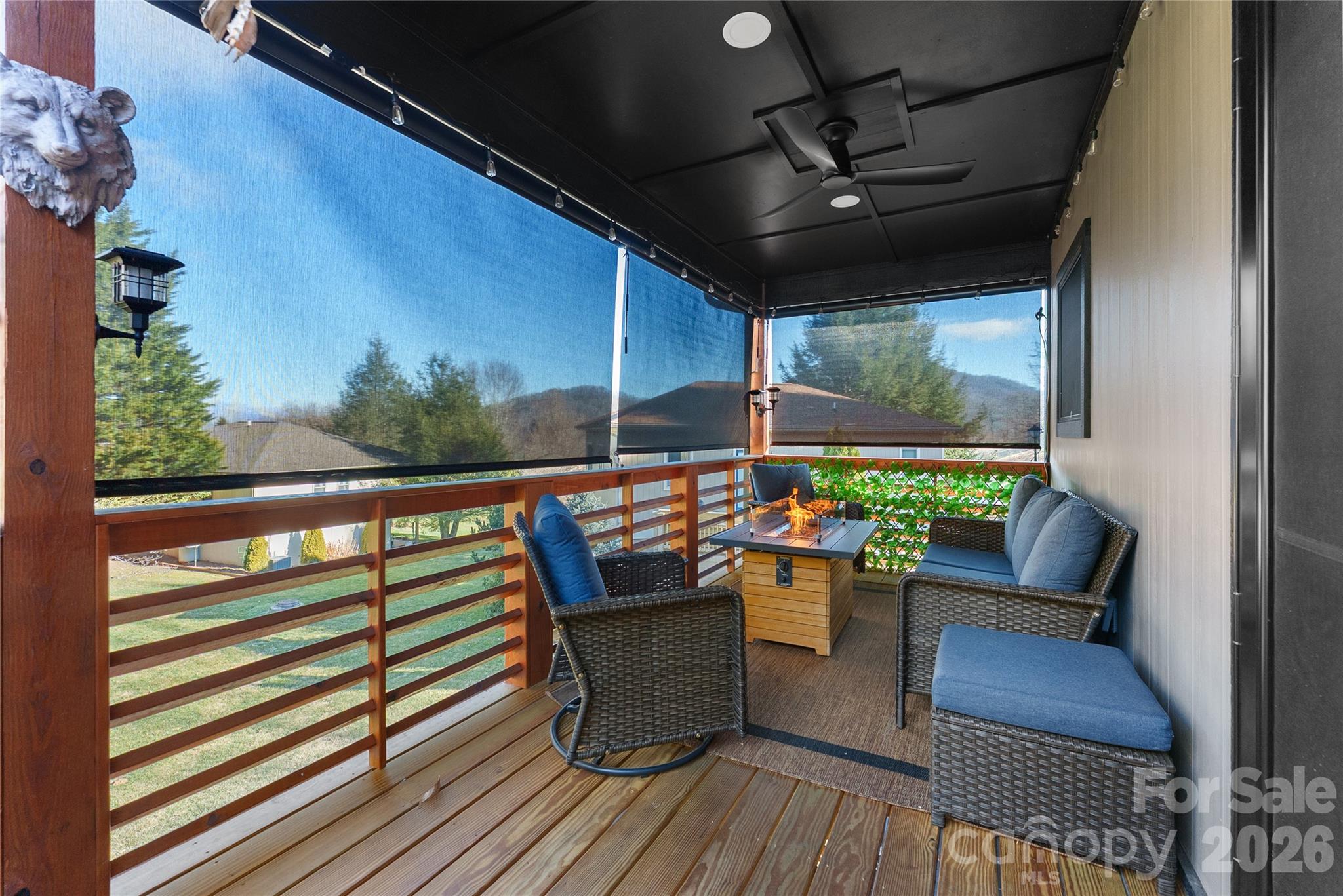 Hawks Crest - Residential