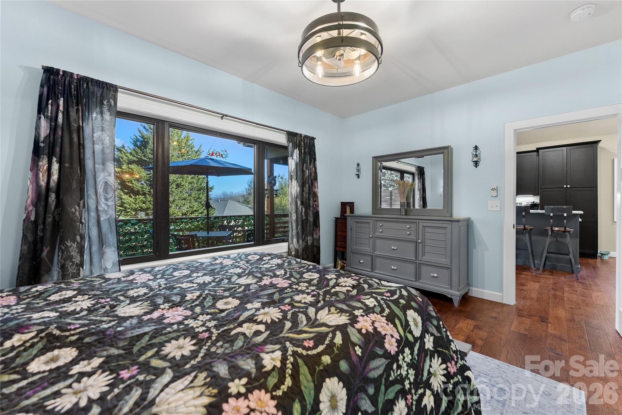 Hawks Crest - Residential