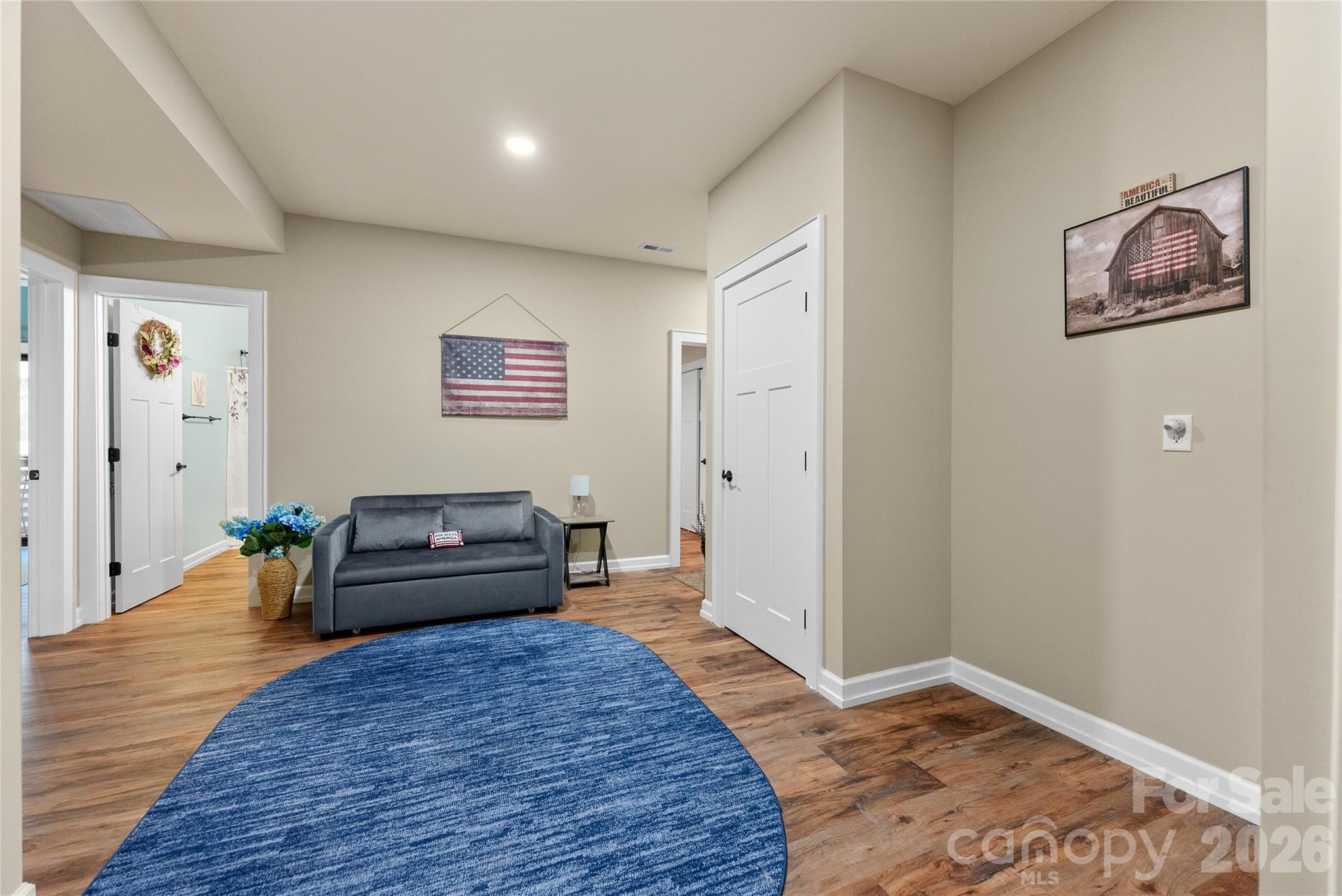 Hawks Crest - Residential