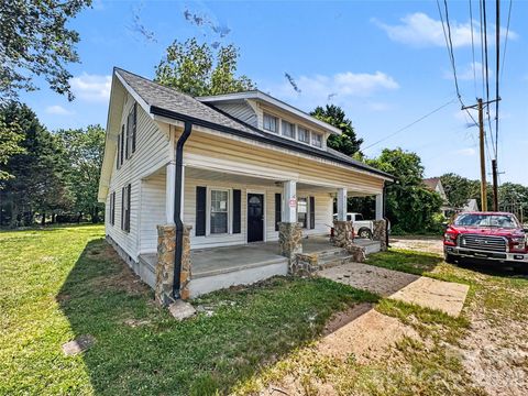 Photo of 9238 Nc Hwy 90 Highway E, Stony Point, NC 28678 (MLS # 4337562)